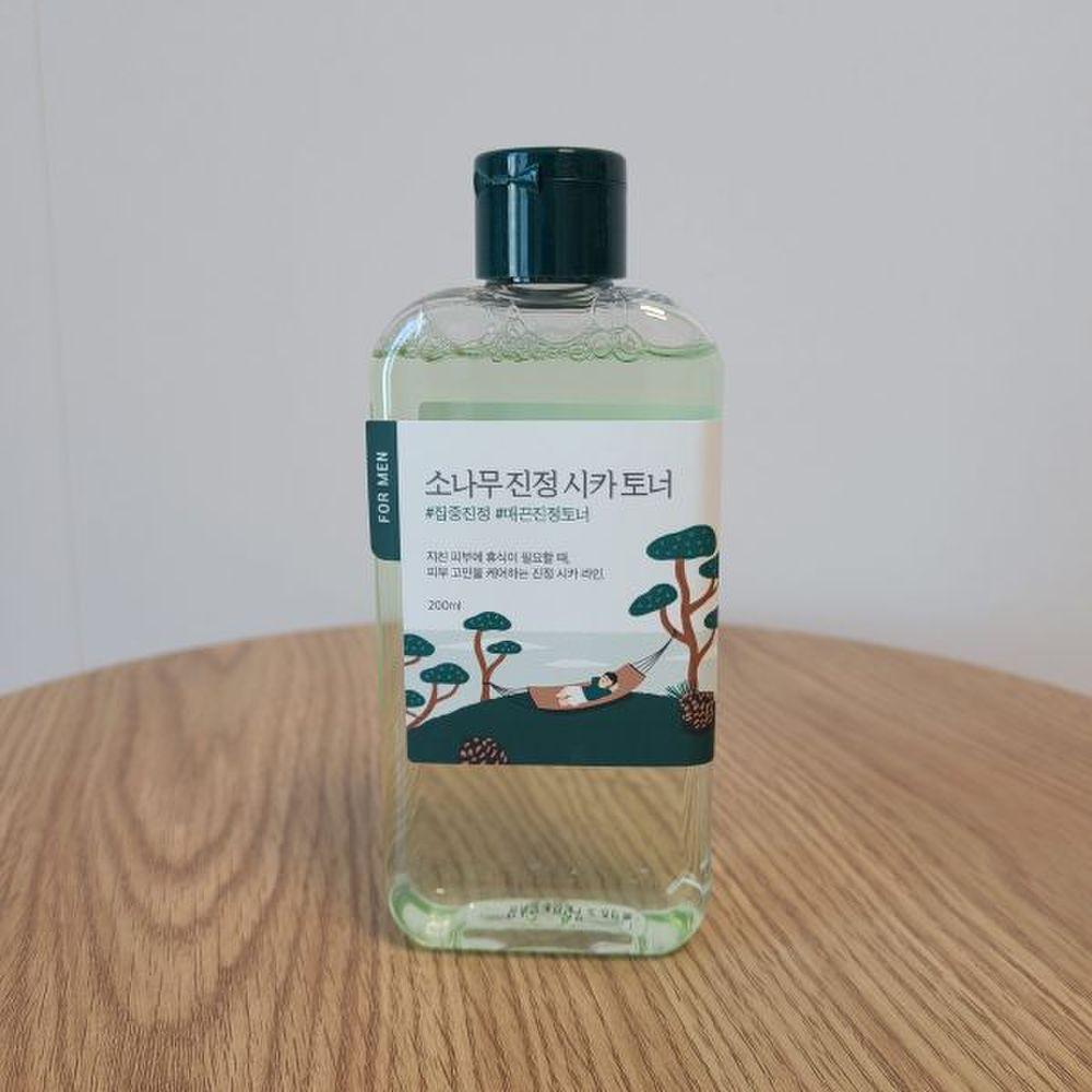 

Успокаивающий тоник ROUND LAB для мужчин Pine tree soothing cica 200 мл