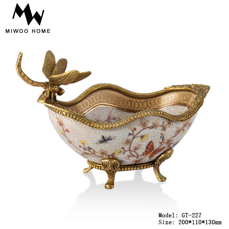 

Hand Painted Floral Storage Box Decorative Bird Treasure Bowl Ceramic Fruit Dish with Copper Dragonfly Home Decor Snack Tray