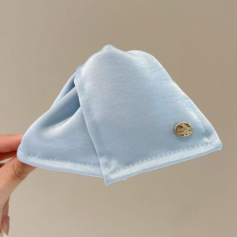 

Сатиновая заколка-краб треугольной формы для женщин: 2025 Высококлассный аксессуар для полураспущенной прически и прически пучок