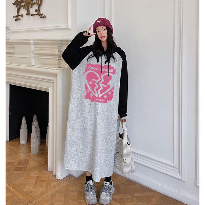 Large size casual sports thin hooded sweater women's early autumn women's clothing fat mm belly cover and thin age reduction straight dress