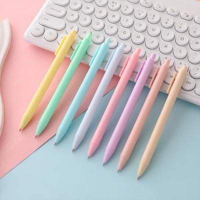 Set mit 5 süßen Kugelschreibern, koreanisches und japanisches Schul- und Büromaterial, Kawaii-Neutralstifte für den Einsatz im Geschäft und Büro.