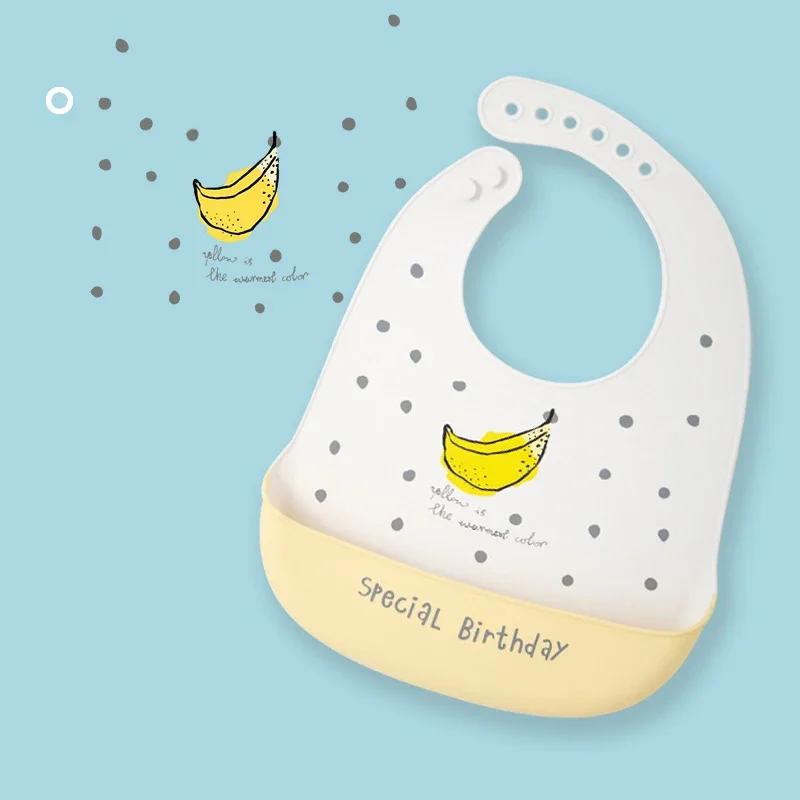 Baberos de silicona suave para bebés, artículos para niños y niñas, baberos impermeables para alimentación de bebés recién nacidos, delantales de dibujos animados, baberos para niños pequeños, paños para eructar, pañuelos