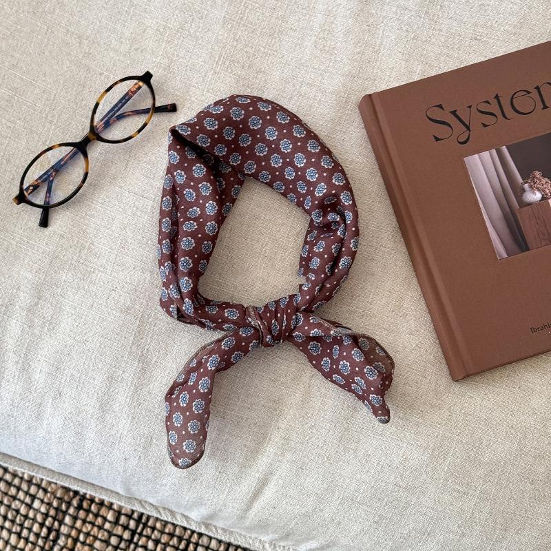 70Cm Polka Dot Flower Small Square Scarf Women Versatile Headwear Luxury Scarf Shawl Bag Accessories Casual Elegant Breathable