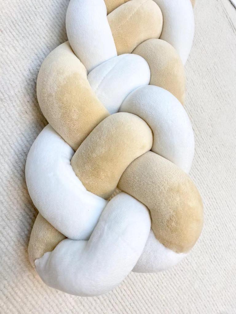 Four-Strand Braided Baby Crib Bumper Pillow – Knotted Ball Anti-Collision Cushion.