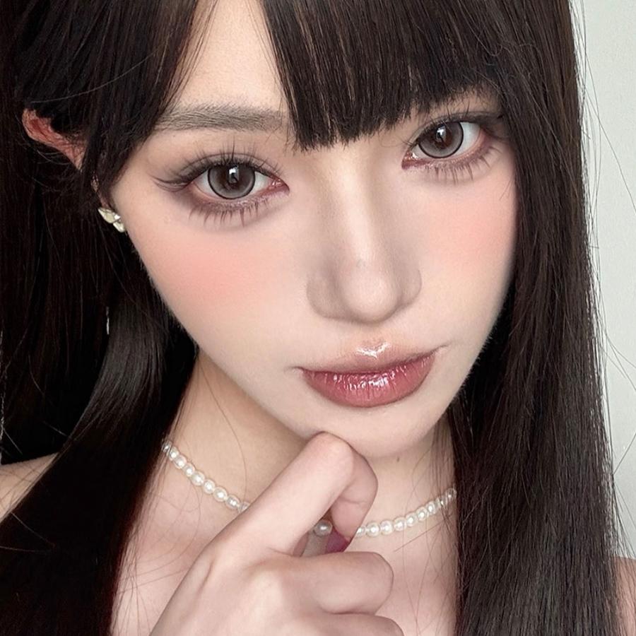 (0.00~6.00)Freshlady 1 Pair Brown 14.50mm Yearly Colored Contact Lenses, 40% Water, Gentle, Deep and Enlarging Big Eye Effect, Comfortable for Makeup