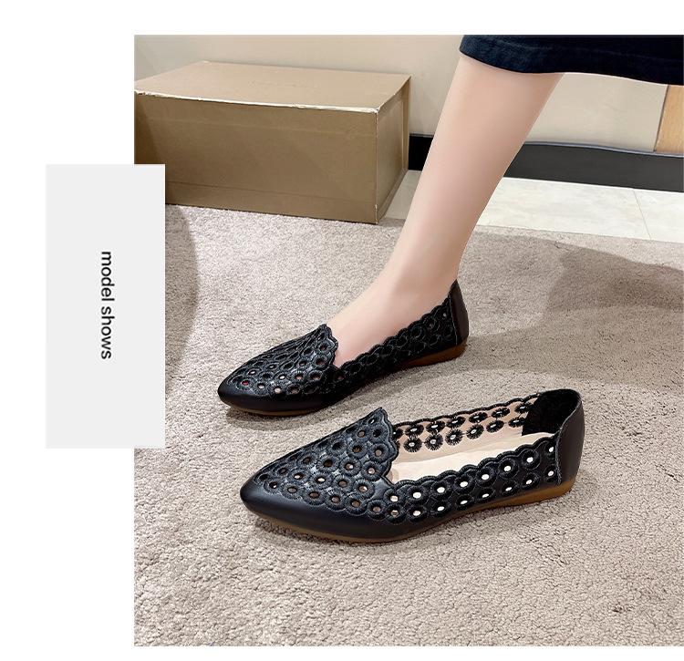 2025 Women's Soft Leather Breathable Slip-on Sandals