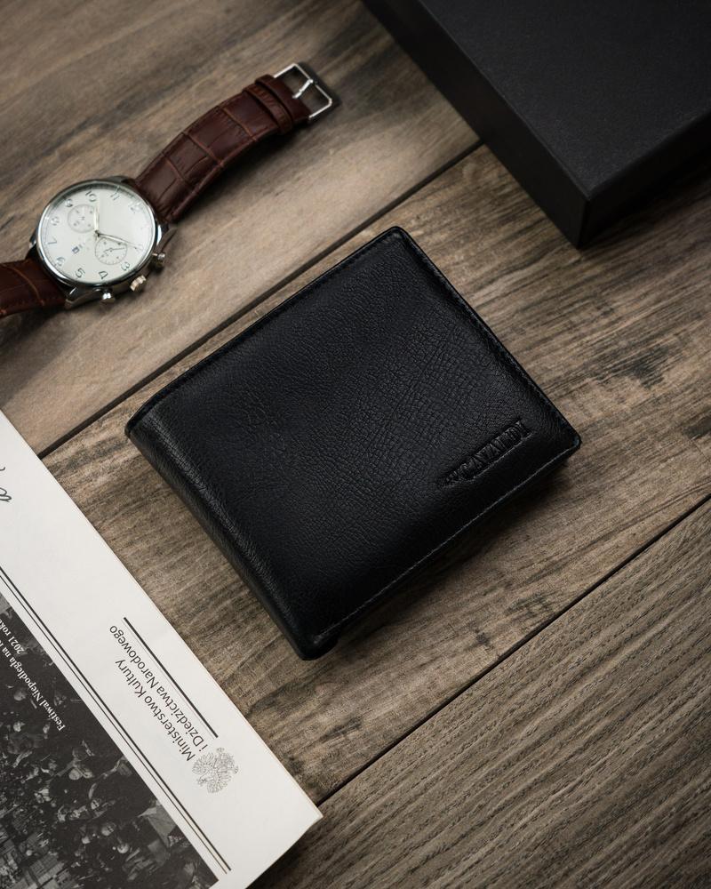 Large men's wallet with a registration card pocket - Cavaldi