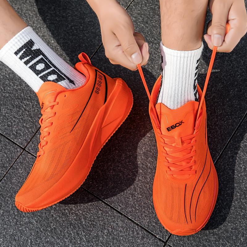 Professional jogging marathon sports running shoes summer breathable raw casual running shoes carbon plate wear-resistant new models
