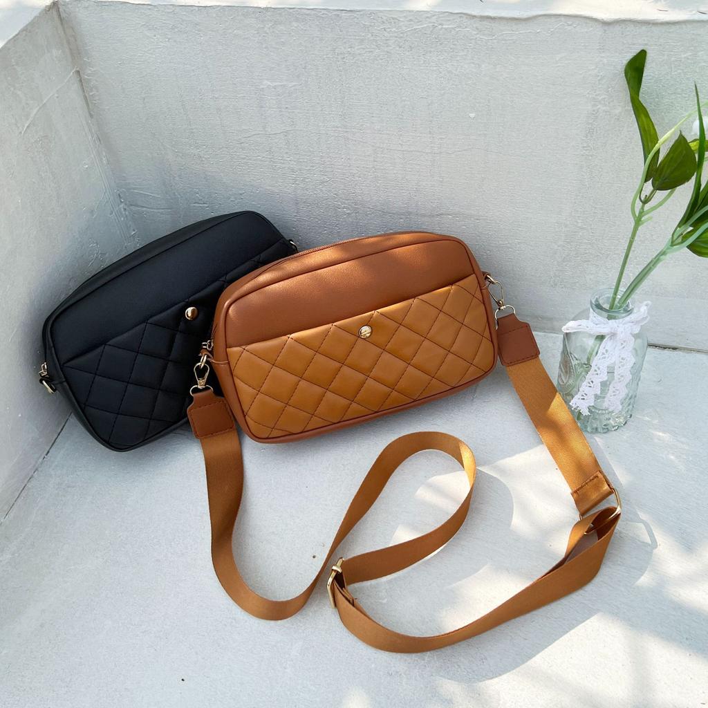 Premium Crossbody Small Bag Women's 2025 New Summer Versatile Chain Small Square Bag Lightweight Mobile Phone Shoulder Bag