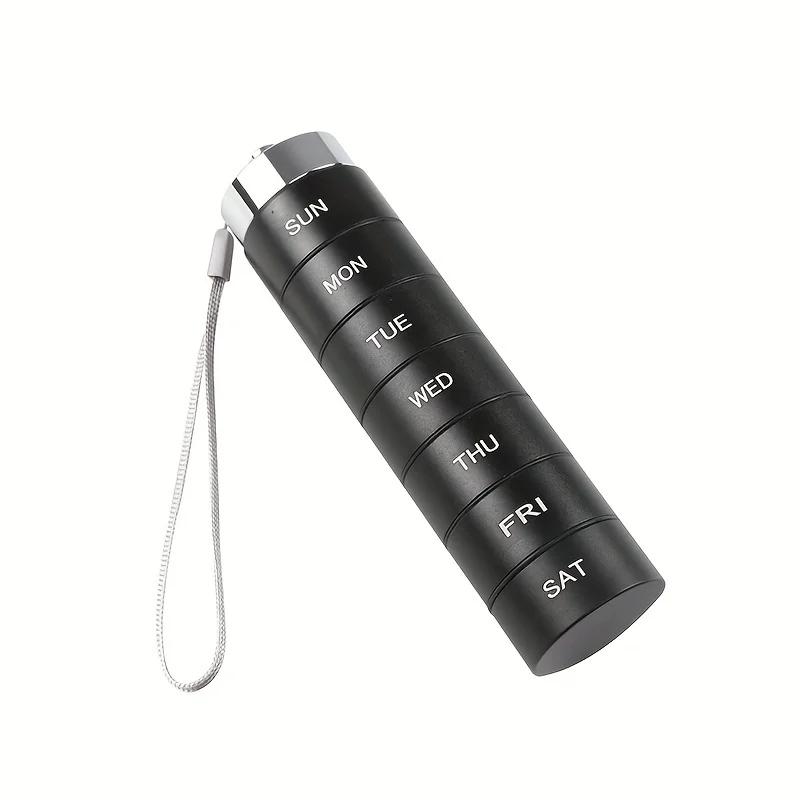 

Металлический органайзер для таблеток Недельный Водонепроницаемый Дорожный контейнер для таблеток Портативная дорожная бутылка 7-дневный контейнер для таблеток для хранения витаминов и добавок чёрный