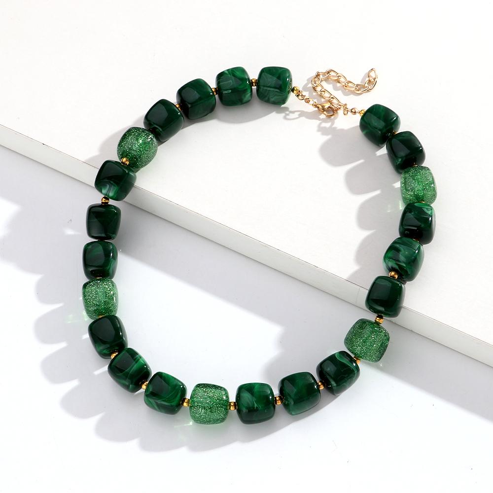 New Trendy Colorful Resin Square Beads Chain Necklaces for Women Popular Handmade Acrylic Geometric Choker Retro Jewelry Gift