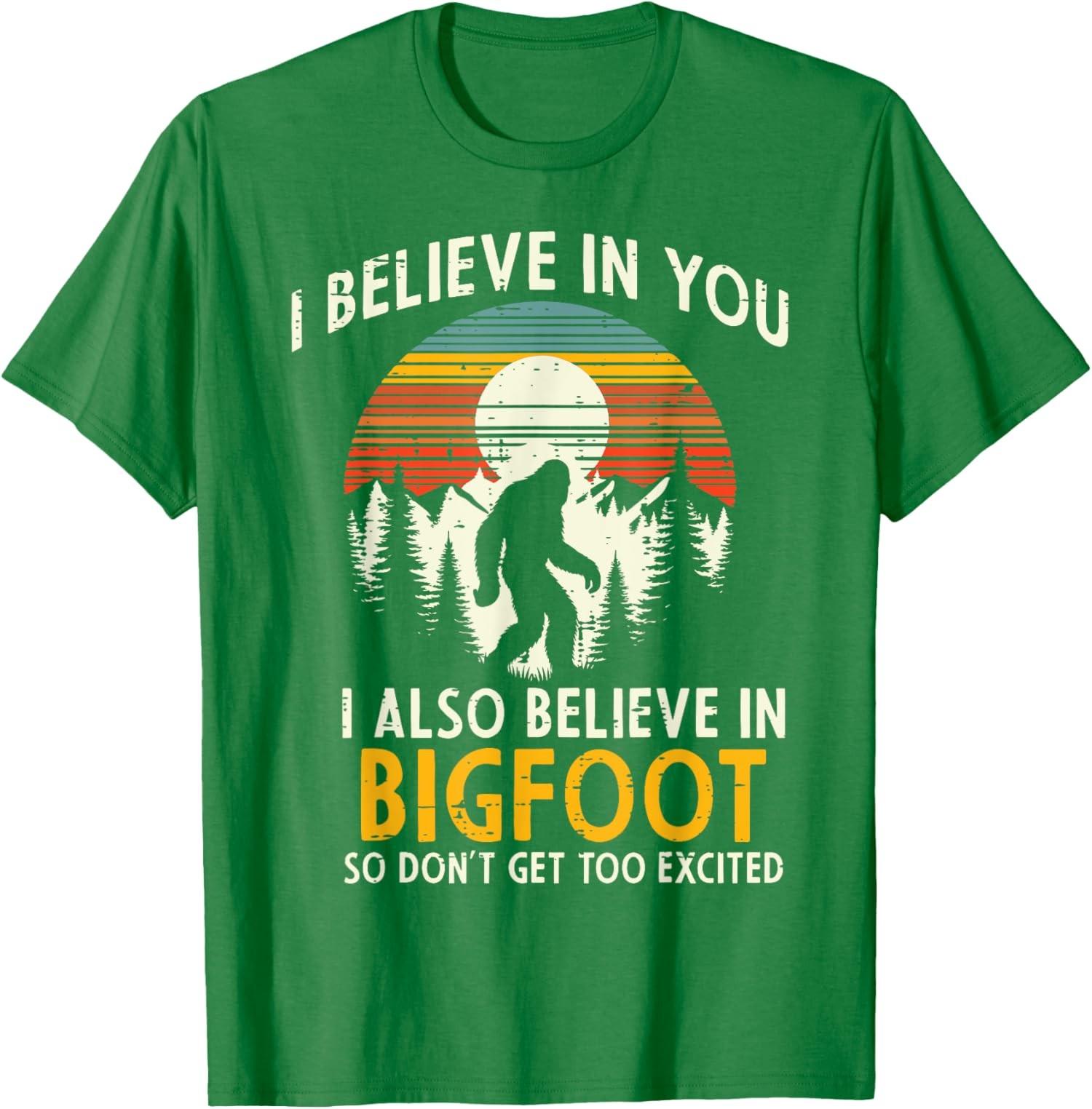 I Believe In You Also Bigfoot Retro Sasquatch Vintage Unisex T-Shirt S разноцветный