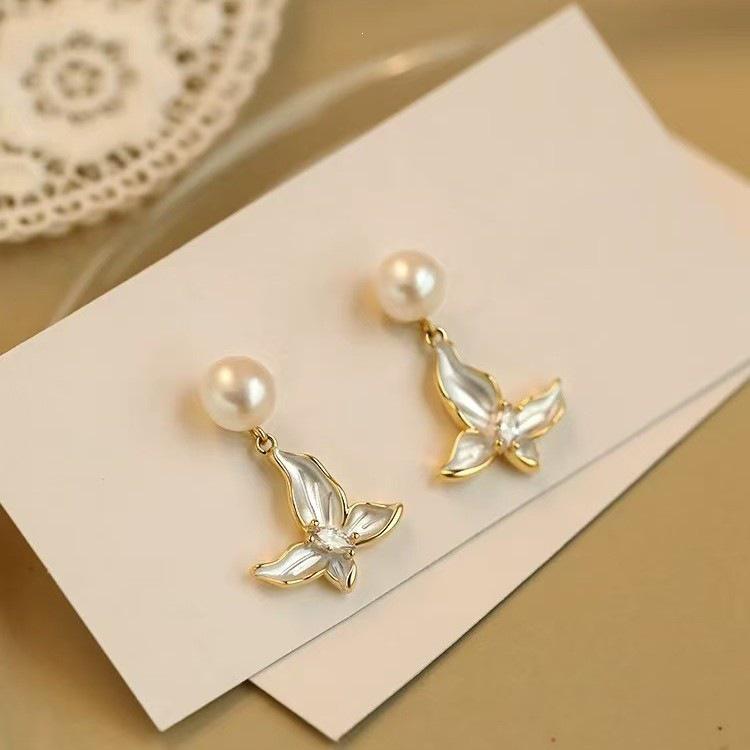 Elegant Pearl Butterfly Stud Earrings - 925 Sterling Silver, Light Luxury, New 2026 Women's Accessories.