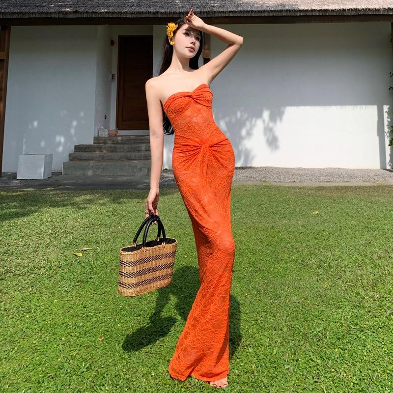 Neuer Insel-Shop Orange Hohlspitze Hüftfalten Röhrentop Reines Verlangen Sexy Langes Kleid Kleid