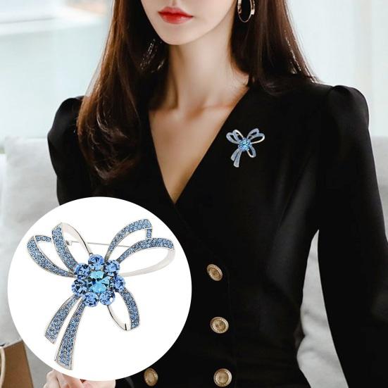 Retro Geometric Shape Shining Rhinestones Inlay Brooch Lapel Shawl Pin Temperament Badge Fashion Accessories