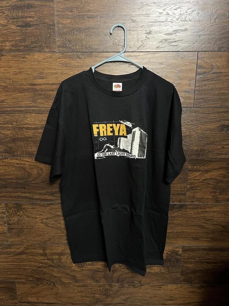 Vtg Freya Band T-shirt - Album As The Last Light Drains - XL Unisex T-Shirt M