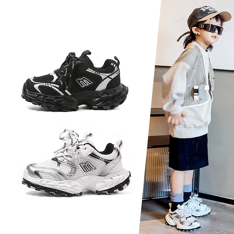 Neue 2025 Frühling Kinderschuhe leicht Mädchen Dad Shoes mittlere und ältere Kinderschuhe schwarz weichsohlige Jungen Sportschuhe