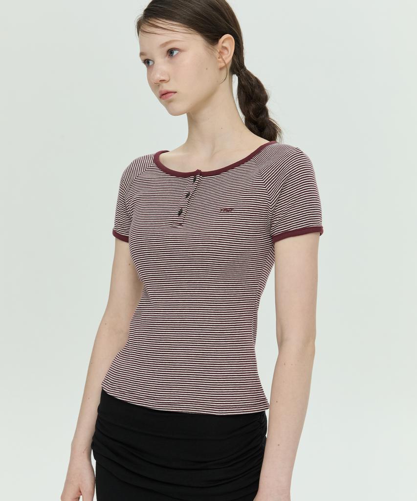 Lomaentinueo Stripe Henley Neck Short Sleeve T-Shirt (Red)