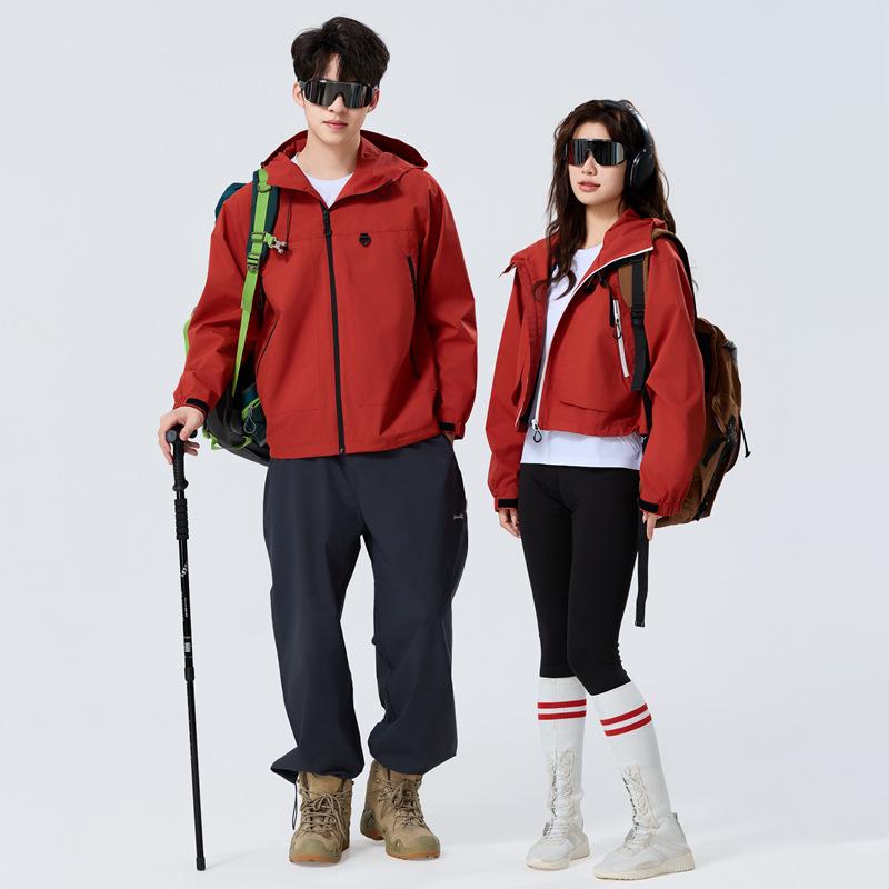 2025 Spring Outdoor Trendy Hooded Windbreaker for Couples - Fashionable Hiking and Mountaineering Jacket
