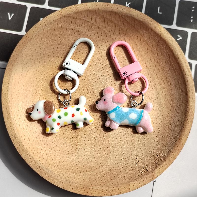 Resin Cute Colorful Dachshund Puppy Keychains For Women Men Funny Cartoon Dog Animal Pet Bag Airpods Box Car Key Ring Jewelry