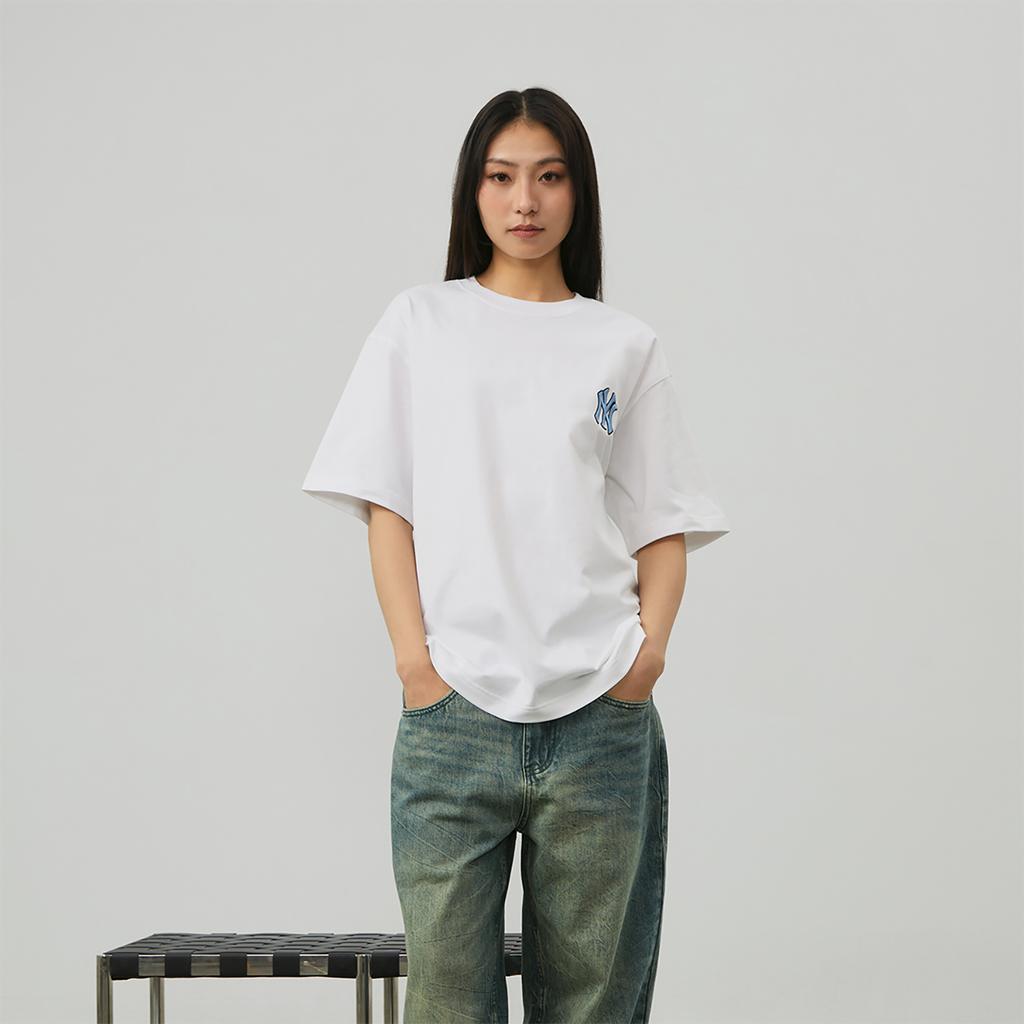 New MLB MONOGRAM Collection New York Yankees T Shirt Unisex Ivory 3ATSM0343-50IVS