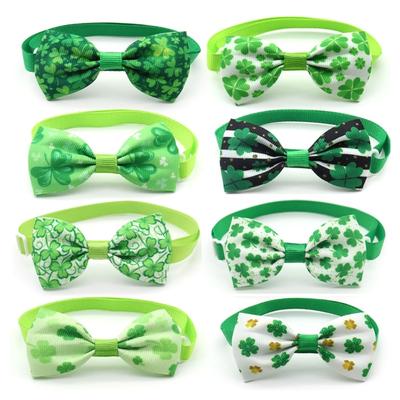 Hunde Katzen Blumenhalsband Kleeblätter St. Patrick's Day Thema Hunde Anzug Halsband Halsketten Halsband Süße Mädchen Hundehalsband Fliegen