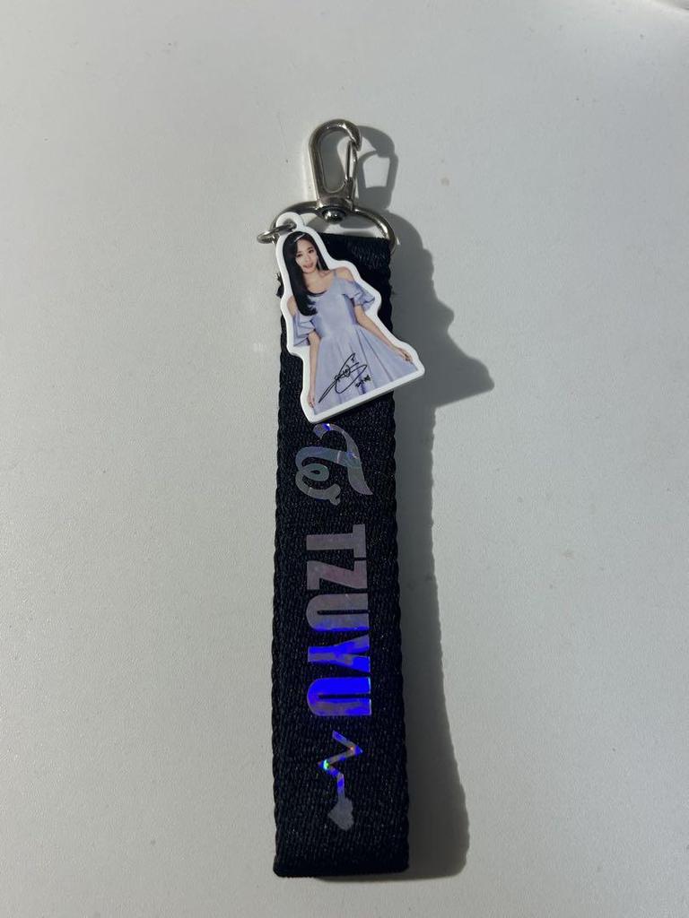 [USED] TZUYU photo card, strap, notepad