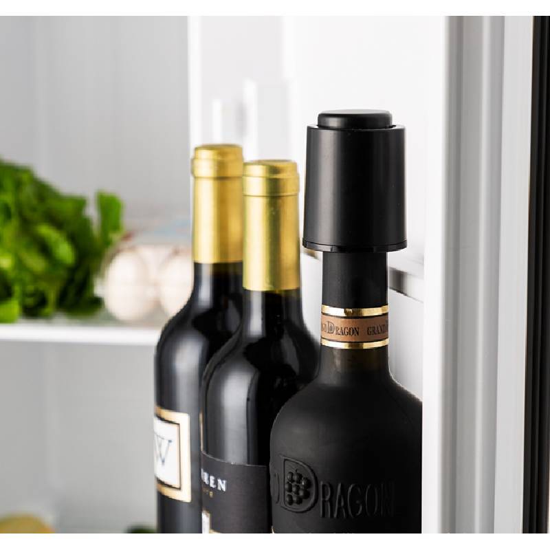 Simple Black Pushbutton Wine Stopper For Red Wine Bottles And Gift Occasions