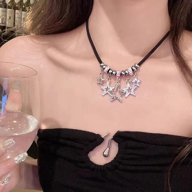 Star tassel necklace women's year new popular sweet cool babes collarbone chain ins hip hop jewelry accessories women