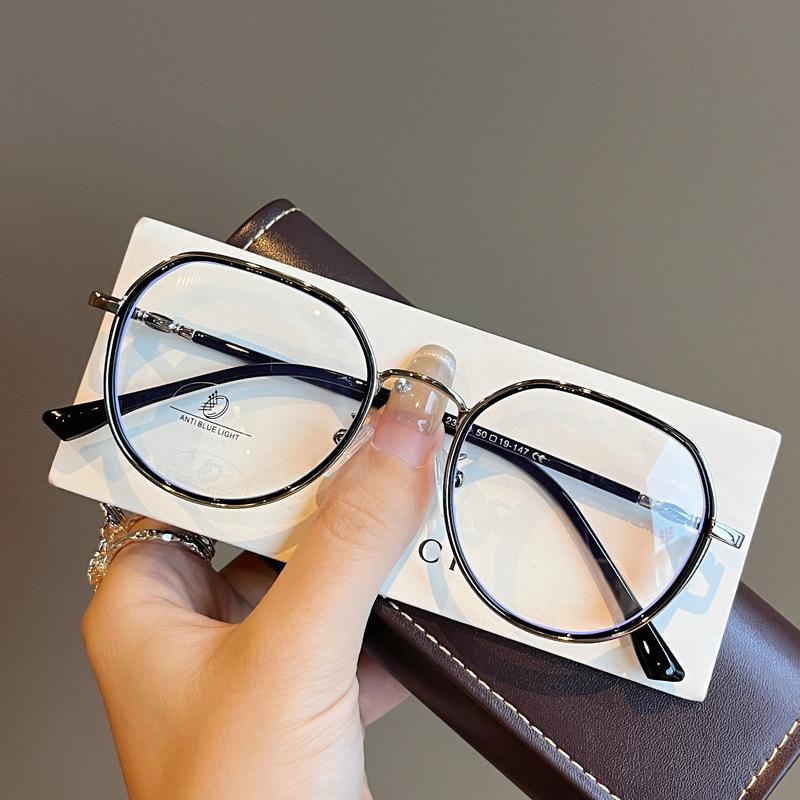New Style Women'S Glasses Round Shape  Material Female Eyeglass Frames Blue Light Blocking Women'S Glasses Frames