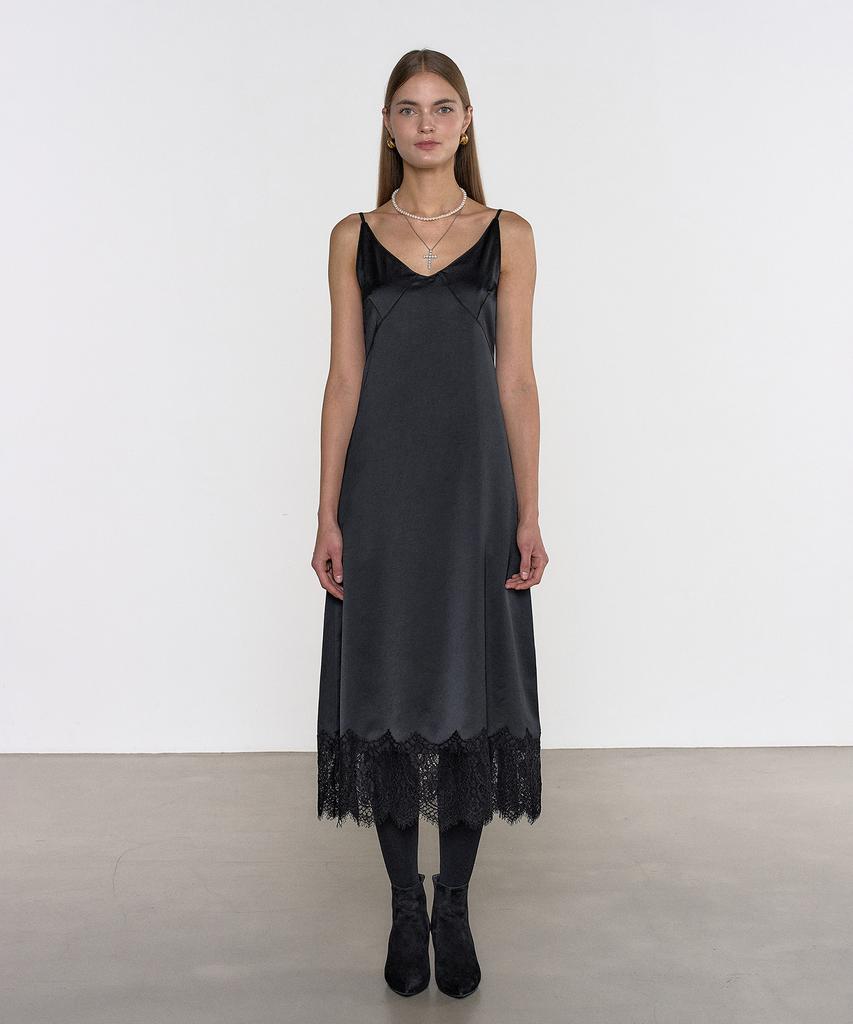 PELOTE Lace Hem Slip Dress (2 Colors)