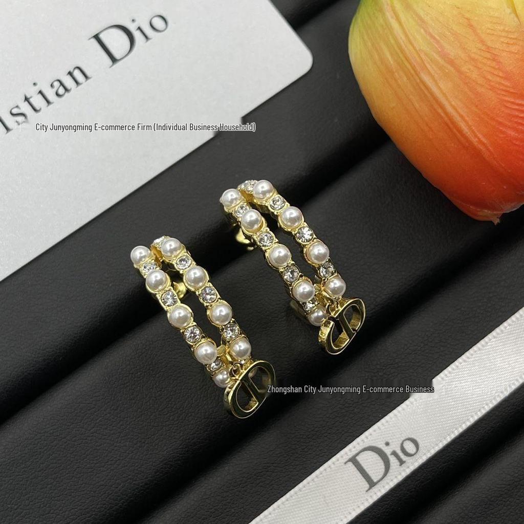 Doppellagige C-förmige Perlen- und Diamant-Inlaid CD Ohrstecker, Nischen-Silberohrstecker für Damen