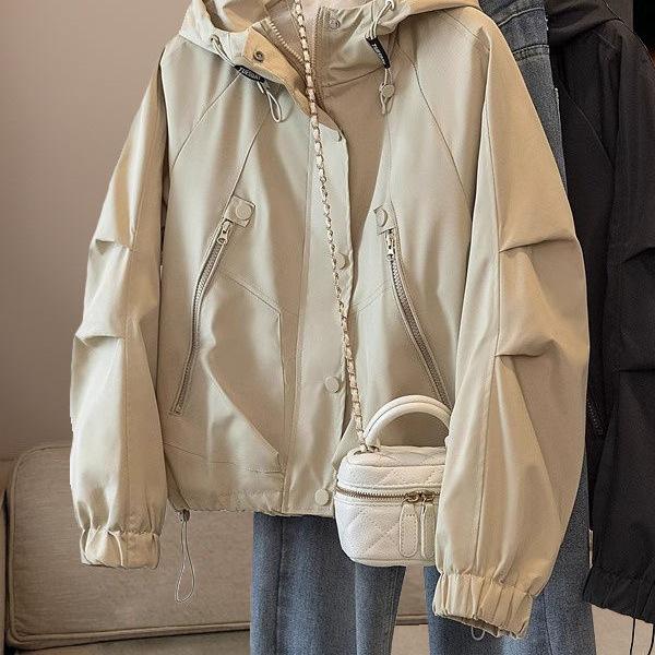 Płaszcz trenczowy z kapturem w stylu europejsko-amerykańskim dla kobiet w dużych rozmiarach - Wyszczuplający, luźny krój, na wiosnę/jesień