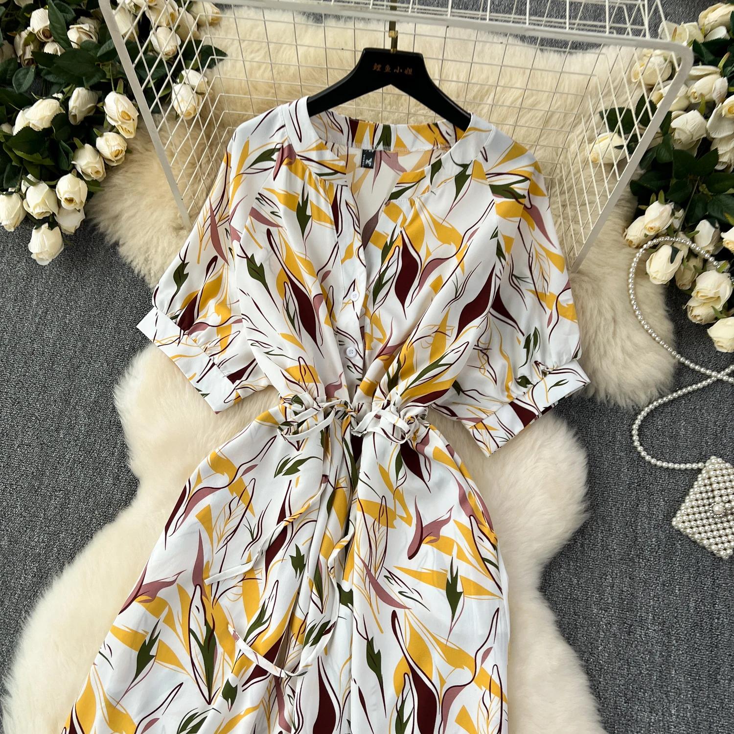 Летний повседневный женский комбинезон с широкими штанинами и принтом — фото 17