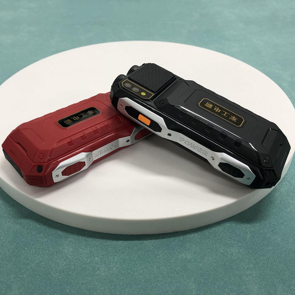 YEEMI Q8-1 2.4inch Screen 4G Button Phone Dual SIM Card Dual Flashlight One Click SOS Mp3 Mp4 FM Big Battery Big Button Mobile Phone