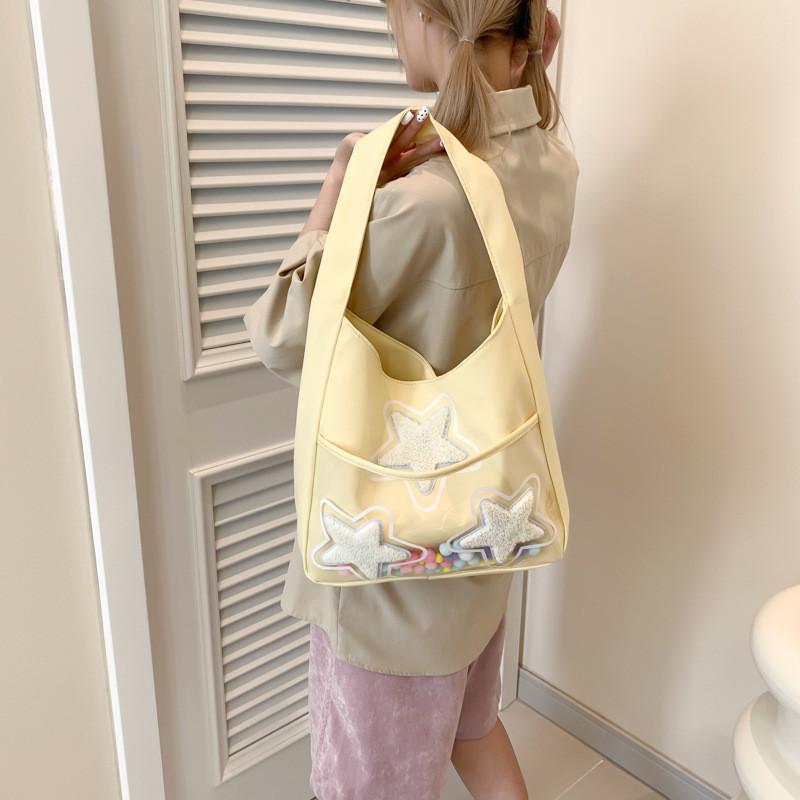 Stylish Large Capacity Shoulder Tote Bag For Women Ideal For Spring Fashion And Daily Use