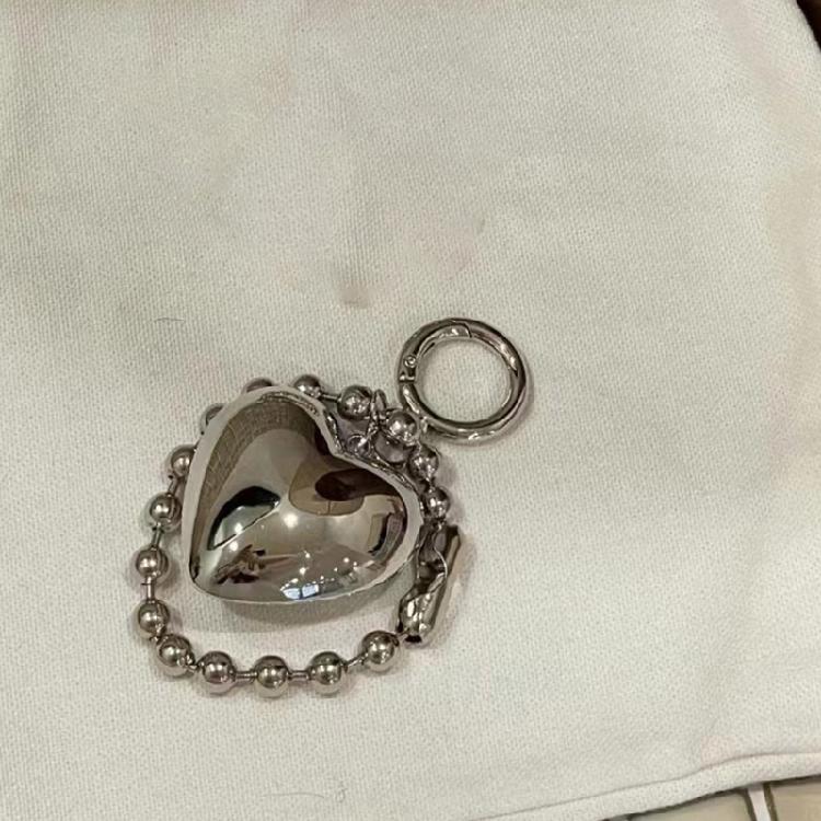 Heart Keychain Heart Bag Pendant Alloy Material Beads Chain Keyrings Keys Holder