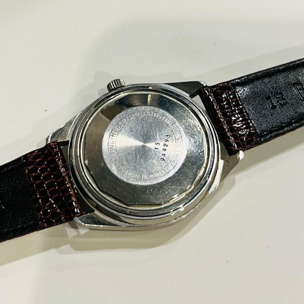 Used [Rare] LONGINES Admiral automatic watch in operation