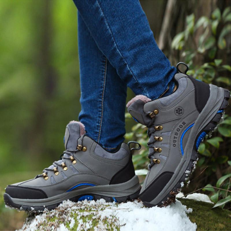 Fashion 2024 Boots Men Fashion Ankle Boots Men Comfortable Soft Men's Casual Shoes Thick Bottom Male Sneakers Warm Plush Shoes Footwear