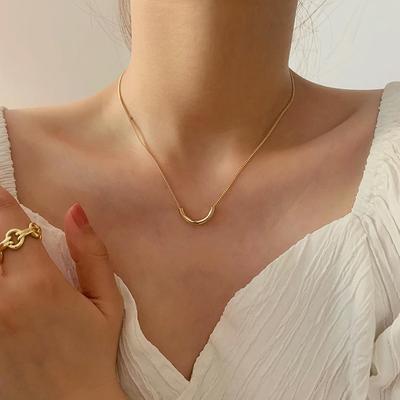 Korean Versatile Curved Smile Necklace Female Niche Cold Wind Stacked Collarbone Chain Titanium Steel Simple Accessories