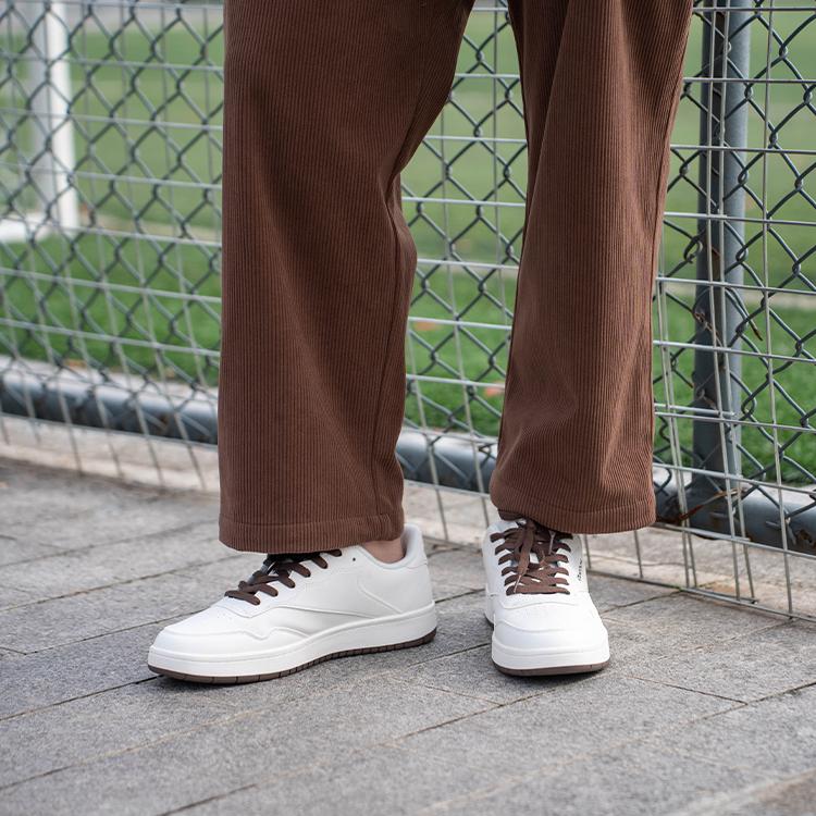 Reebok Court 1000 Trendy Versatile White Sneakers Low Top Skate Shoes Unisex sneakers 24FRC907U2GM0