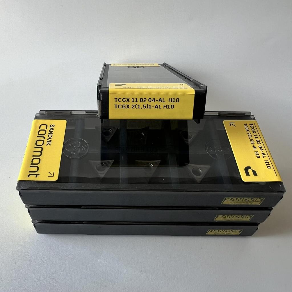 SANDVIK / TCGX110204-AL H10 / Original Swedish hard alloy blade 10 Pcs