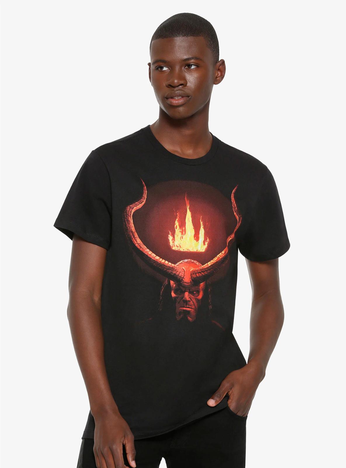 Hellboy Hell Boy Mens Flaming Crown Comic Book Movie Tee Shirt New XSL M