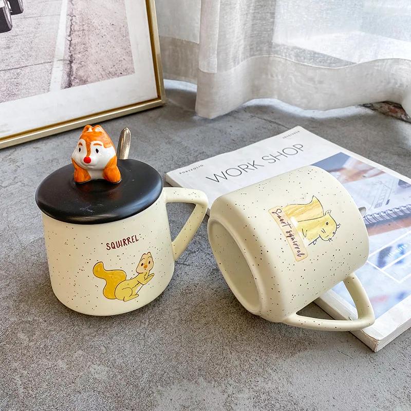 Kreslený hrnek veverky s víčkem lžičkou ctue Hrnek, který děti budou milovat Vícebarevné hrnky Šálek Nápojové sklo Kuchyňská pomůcka Dárek X-Mas Gif
