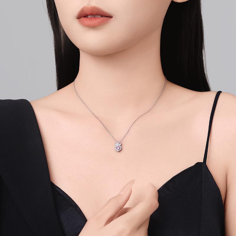 Dream Heart Necklace Light Luxury Exquisite Fashion Clavicle Chain Full of Diamonds Zircon Pendant Jewelry