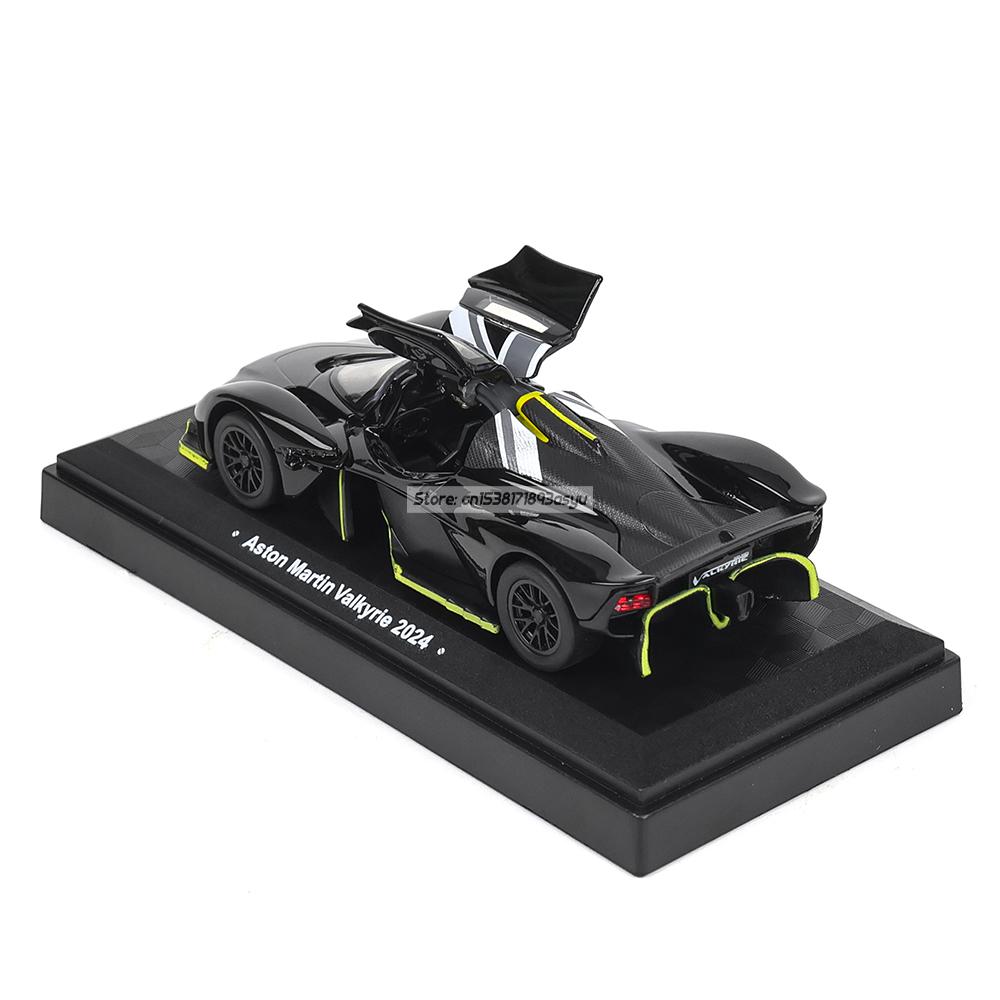 1/39 Legierungsauto-Modell Aston Martin Valkyrie 2024 Die-Cast Sammlung mit exquisitem Innenraum Spielzeug Exklusive Farbbox