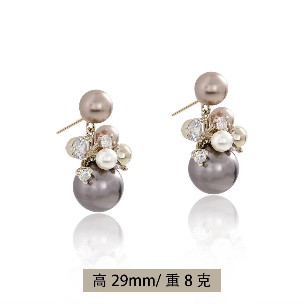

Winter new light luxury high-end pearl stud earrings temperament elegant fashion Hong Kong style retro ear jewelry