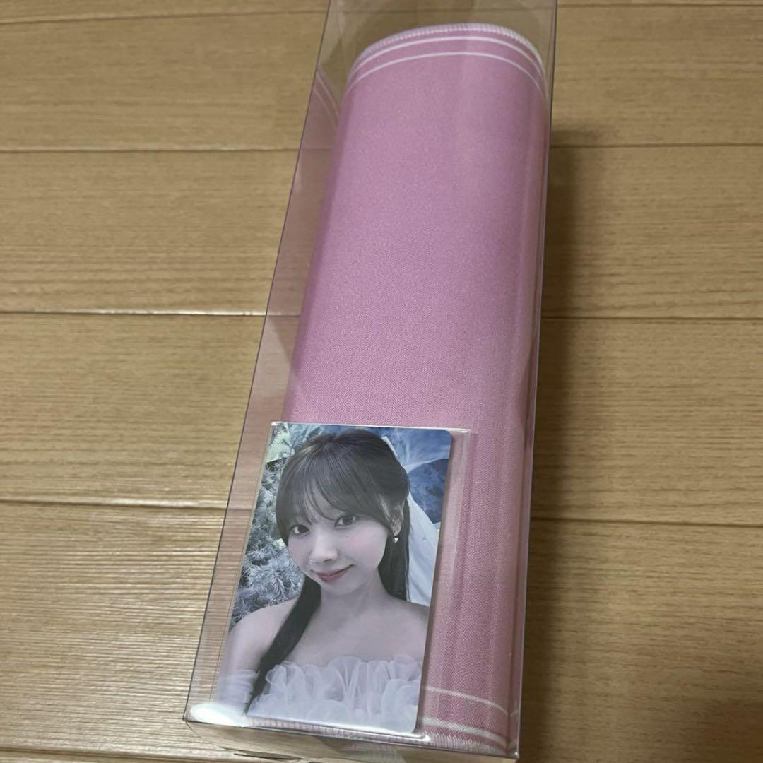 

[USED] NiziU Miihi AWAKE slogan & photo card (no box)