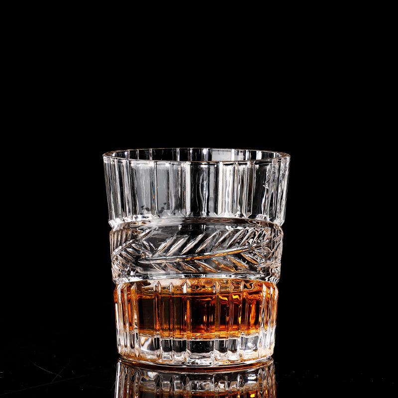 Whisky Glass Cocktail Wine Glass Creative Glacier Vodka Wine Cup Japanese Bar Whiskey Beer Glass Leaf Cup Transparent Brandy Cup