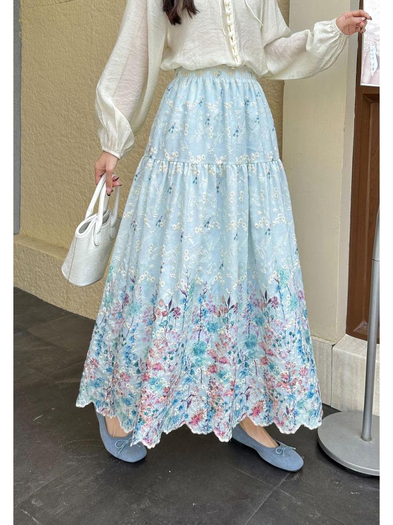High-Waisted Floral Embroidery A-line Mid-Length Skirt